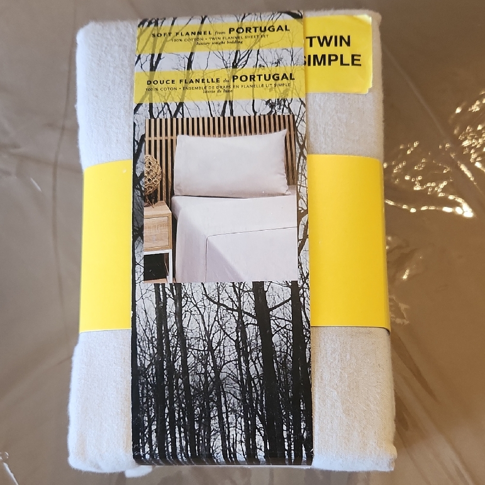 Soft Flannel Twin Sheet Set
